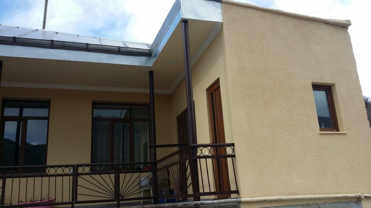 Verishen Guest House B&B Goris Dış mekan fotoğraf